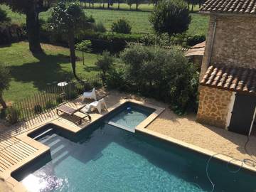 Cottage pour 3 personnes, avec vue et piscine ainsi que jardin et terrasse à Chabeuil