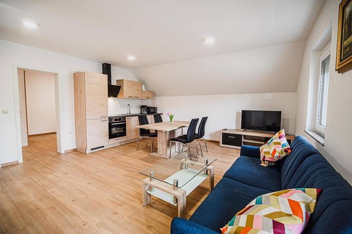 Location de vacances pour 5 personnes, avec vue et jardin à Kranj - 2