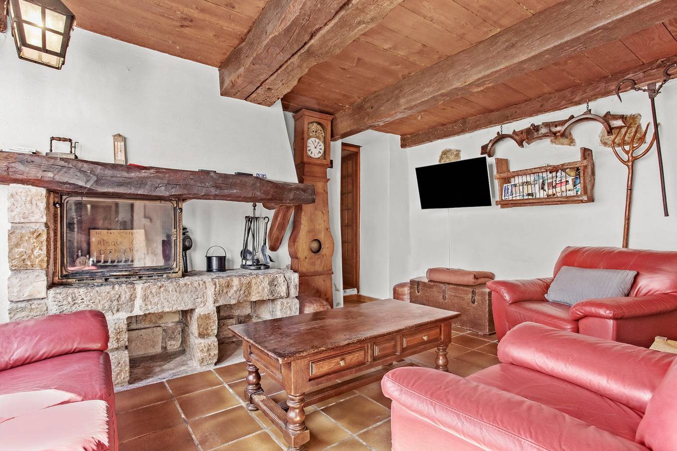 Véritable Mas Provençal À La Palud avec jardin privé et Wi-Fi in La Palud-sur-Verdon, Parc naturel régional du Verdon