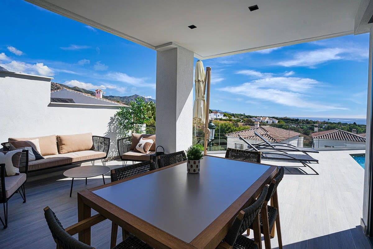 Ganze Wohnung, Ferienwohnung für 4 Personen mit Balkon/Terrasse in Playa de Burriana, El Capistrano