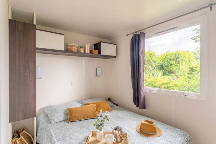 Mobil home pour 6 personnes, avec bassin pour enfant et sauna dans Plage Du Pont D Yeu Notre Dame De Monts - 4