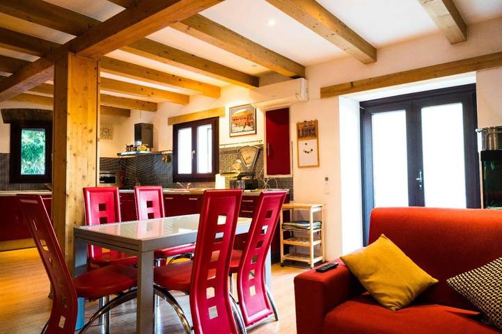 Casa vacanza per 3 persone, con Idromassaggio e Terrazza nonché Giardino e Panorama a Muggia