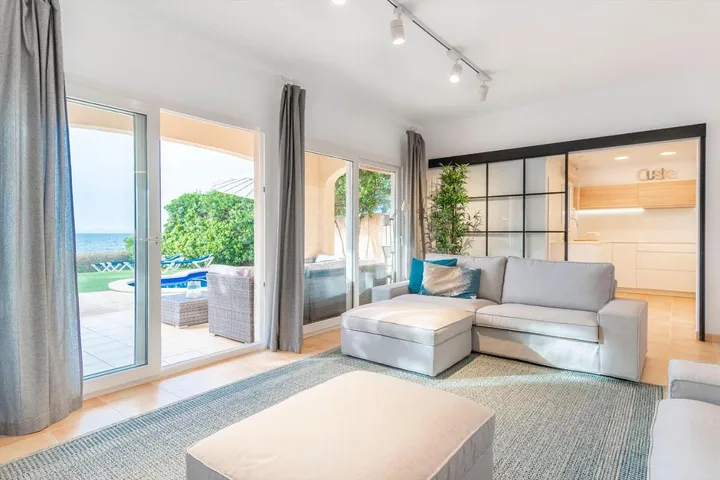 Casa de vacaciones para 6 personas, con piscina además de vistas y jardín - 1