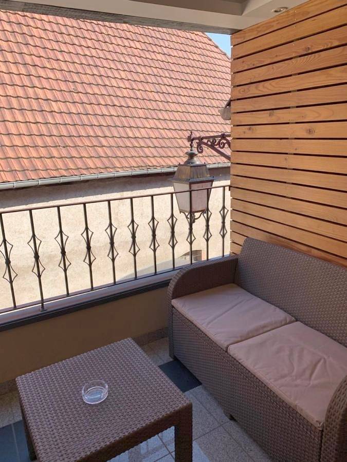 Gîte pour 4 personnes, avec terrasse à Saint-Hippolyte - 2