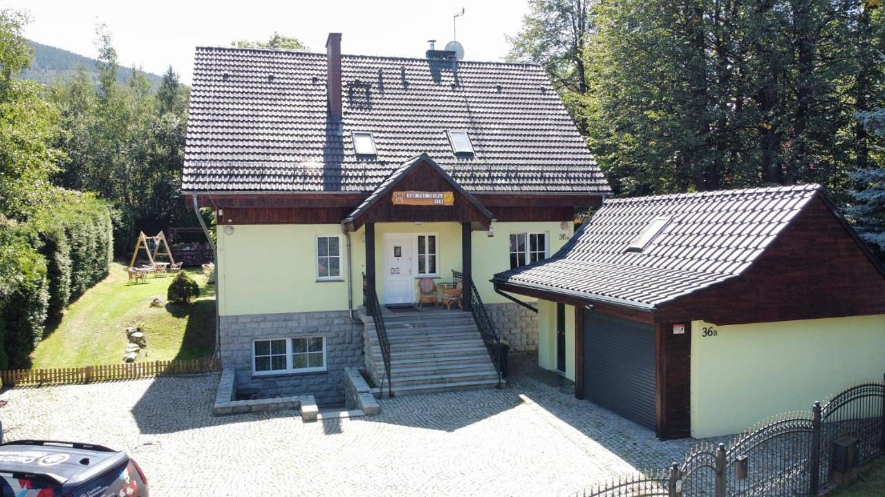 Dom Pod Sosną in Karpacz, Sudeten (Polen)