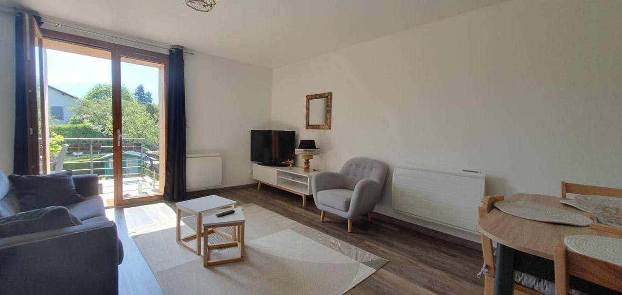 Appartement entier, Duplex proche de Genève et du lac léman in Veigy-Foncenex, Région de Thonon-les-Bains