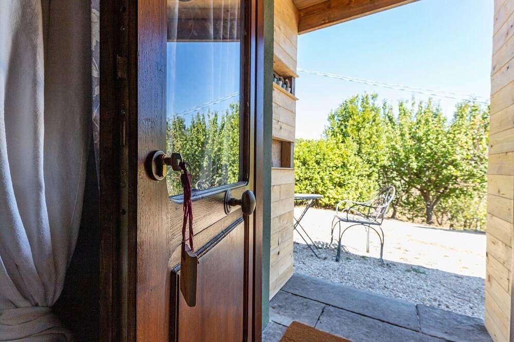 Intimate independent room for couples in Soriano nel Cimino, Viterbo Province