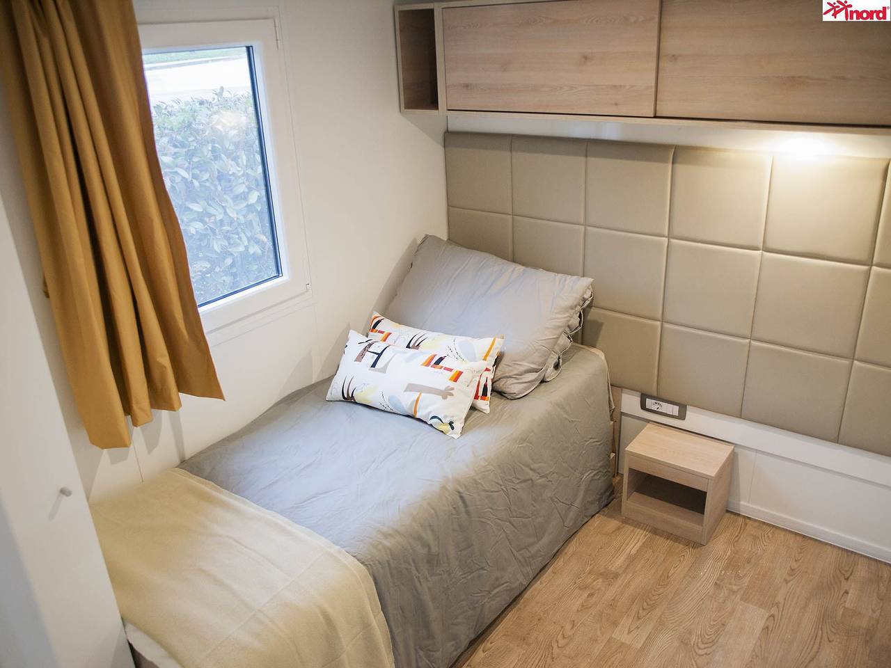 Ganze Ferienwohnung, Mobilheime für vier Erwachsene und zwei Kinder in Klenovica, Primorje-Gorski Kotar