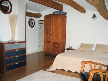 Cottage pour 2 personnes, avec jardin et piscine à Courçon