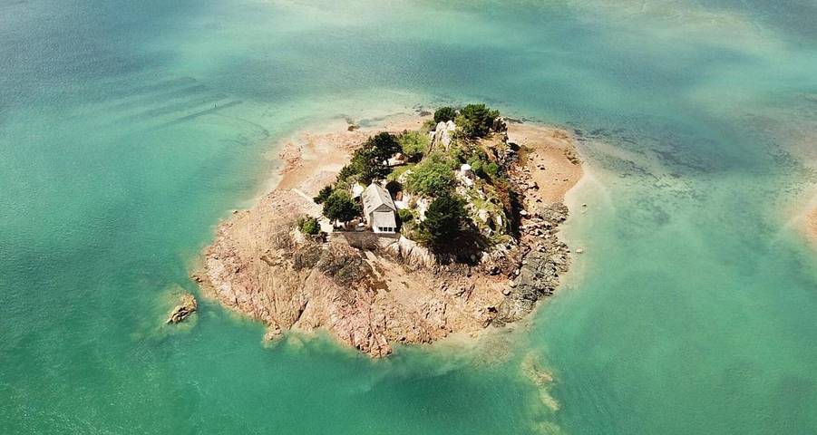 Location de vacances pour 10 personnes, avec jardin et vue à Lézardrieux - 2