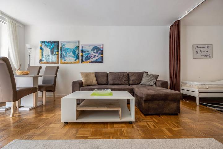 Ganzes Studio, Einzimmerapartment 'Harzburg Stube' mit Balkon in Bad Harzburg, Harzvorland