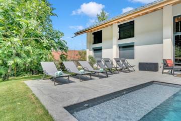 Maison De Vacances pour 14 Personnes dans Le Bourget-du-Lac, Région de Chambéry, Photo 3