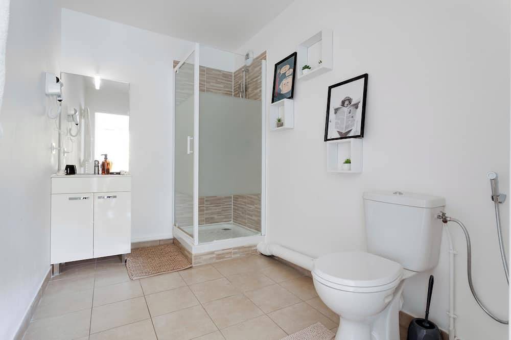 Appartement entier, La maison du bonheur in Les Pavillons-sous-Bois, Seine-Saint-Denis