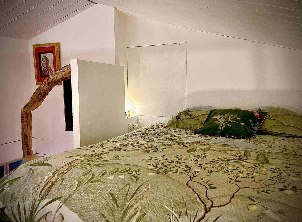 La Main du Cœur Chambre d'hôtes de charme à la campagne - Mezzanine de la Main du Coeur in Loubens-Lauragais, Lauragais