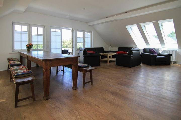 Ferienwohnung für 6 Personen, mit Sauna und Ausblick sowie Garten, kinderfreundlich in Naturpark Südheide - 4