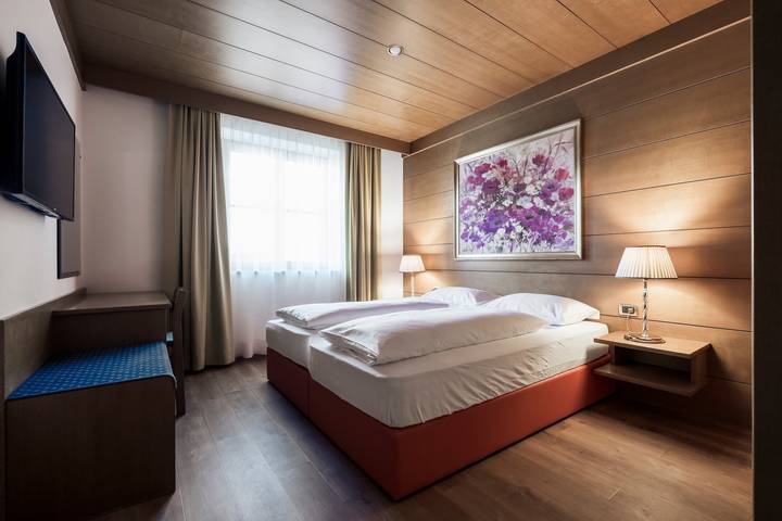 Ferienwohnung für 4 Personen, mit Garten, kinderfreundlich im Grödnertal