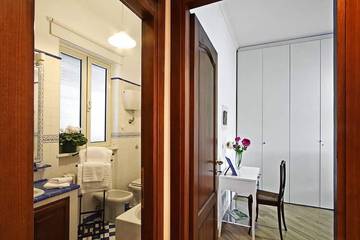 Bed And Breakfast for 2 People in Rome, Rome Province, Photo 3