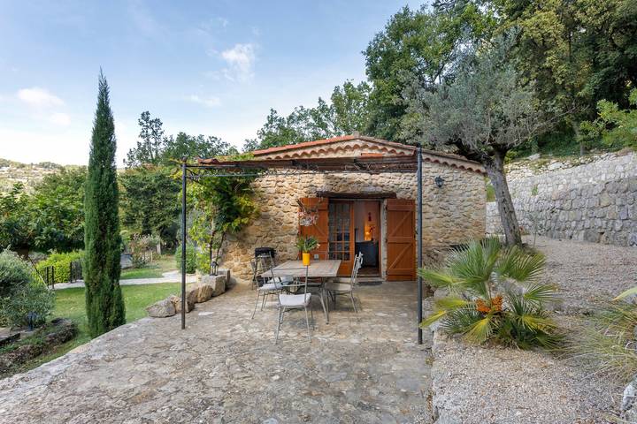 Maison de vacances « Annette » avec vue montagne, Wi-Fi et climatisation in Bargemon, Région de Draguignan