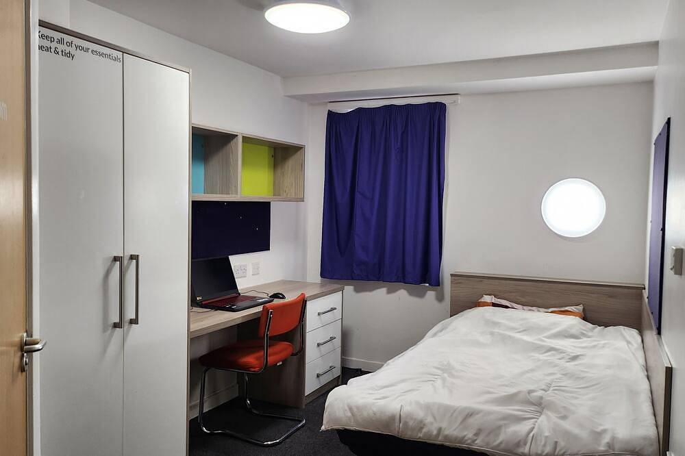 Private Ensuit Room in Coventry, Birmingham e dintorni