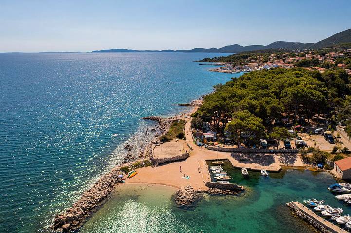 Camping für 4 Personen, mit Terrasse in Kvarner Bucht