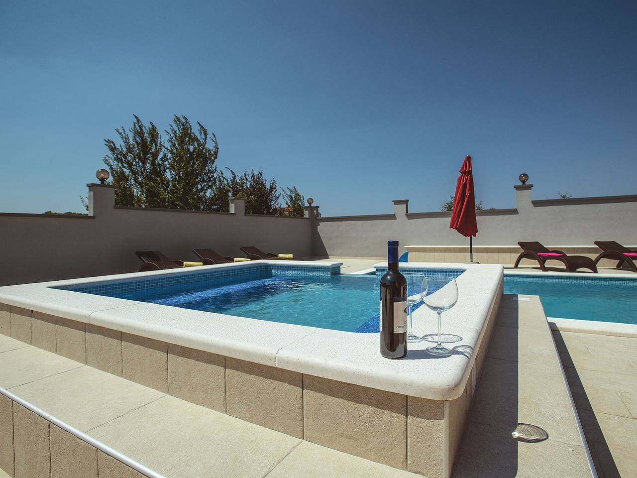 Villa in Pula mit Meeresstrand in Pula-Medulin, Pula