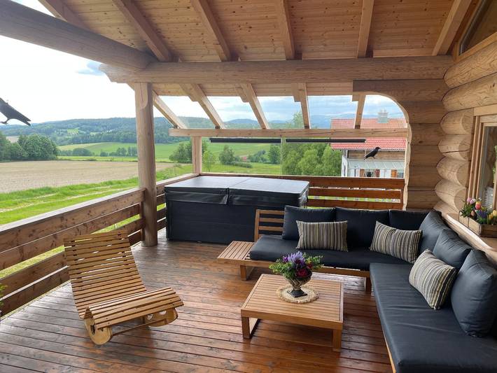 Ferienhaus für 4 Personen, mit Sauna und Balkon sowie Whirlpool und Garten im Bayerischer Wald - 2