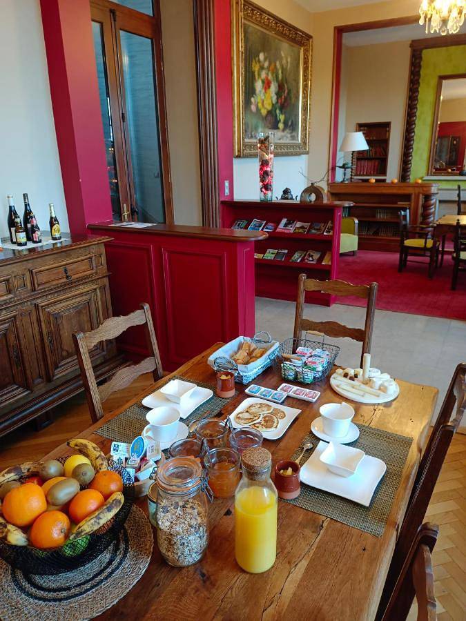 Gîte pour 2 personnes, avec jardin et vue dans Chauffailles - 3