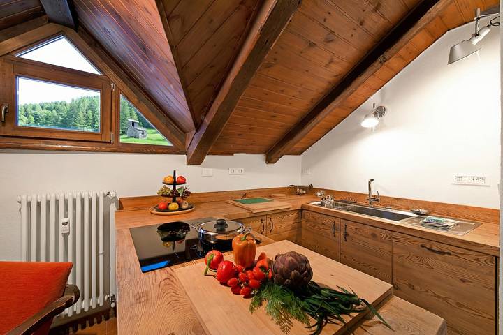 Ganze Wohnung, Appartamento La Fontaine Ski In Ski Out in Claviere, Via Lattea