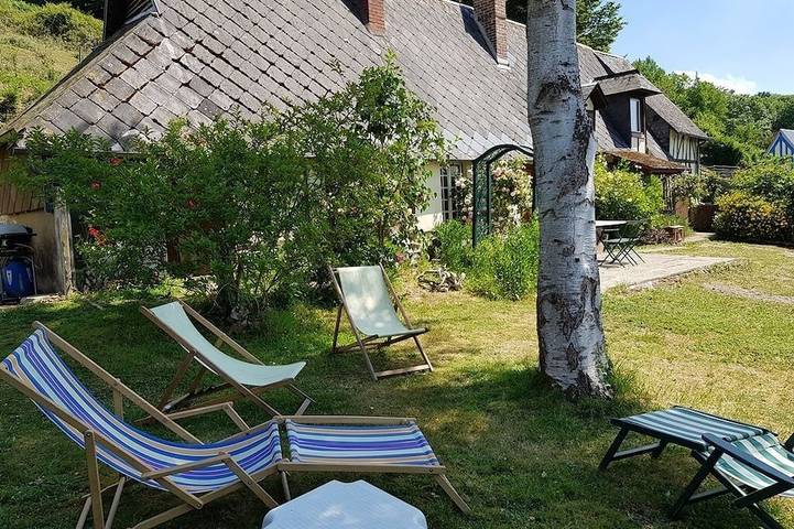 Gîte pour 6 personnes, avec jacuzzi et jardin dans Montfort-sur-Risle