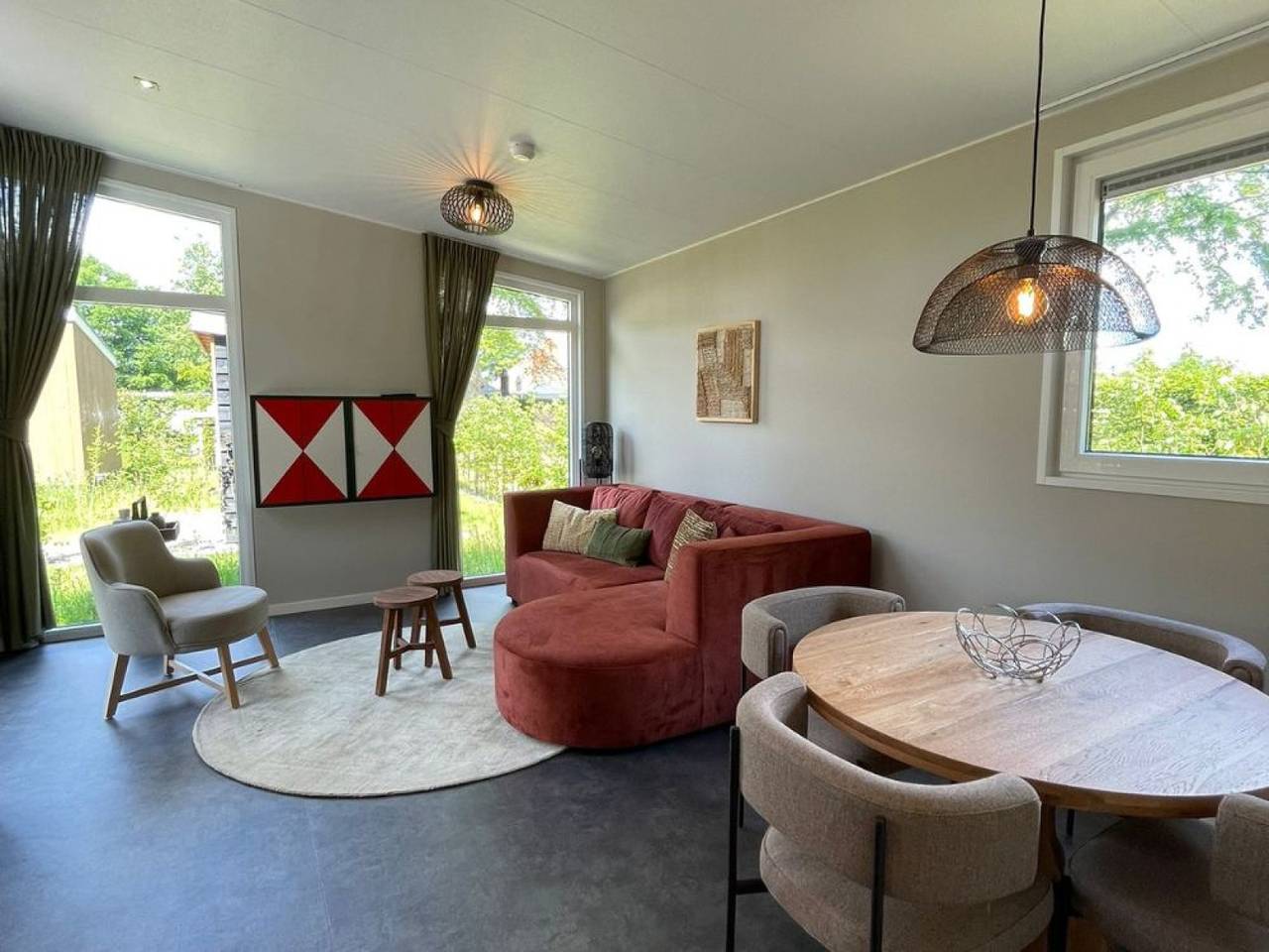 Modernes 4-Personen-Chalet am Waldrand in Sint Nicolaasga. in Sint Nicolaasga, Friesland