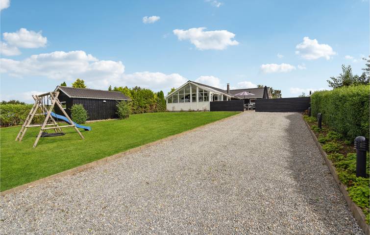 Ferienhaus für 8 Personen, mit Whirlpool und Terrasse sowie Garten in Råde Strand - 3