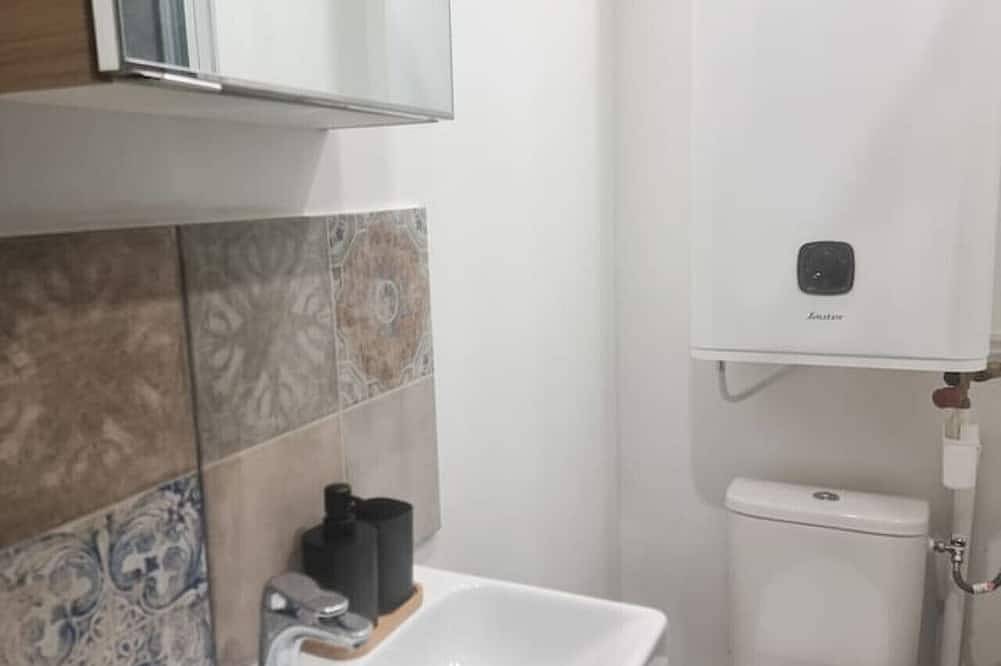 Entire apartment, New apartment with terrace 2 steps from the center in Montigny-le-Bretonneux, Yvelines