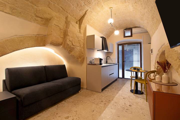 Monolocale intero, Monolocale 'Aria Di Sale' con Wi-Fi e aria condizionata in Mola di Bari, Provincia di Bari