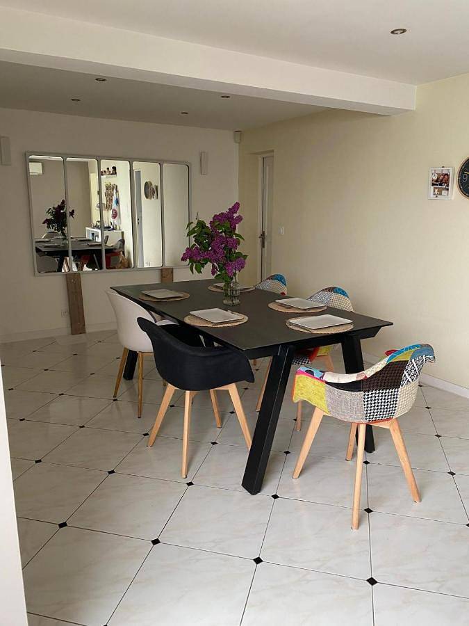 Chalet para 8 personas, con piscina además de terraza y jacuzzi - 1