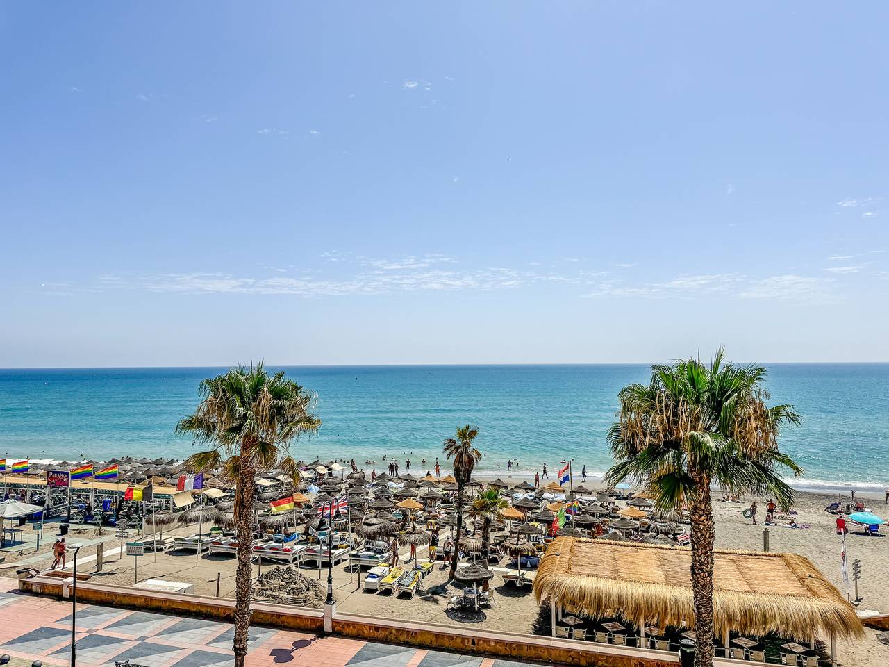 Studio entier, Casa Roterdam - Primera línea de playa  in Playa El Bajondillo, Torremolinos