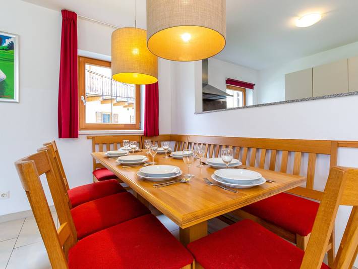 Chalet für 8 Personen, mit Pool und Sauna sowie Garten und Balkon, kinderfreundlich im Salzkammergut - 3
