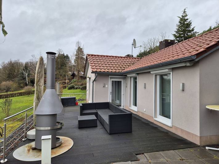 Ferienhaus für 4 Personen, mit Garten und Ausblick sowie Sauna