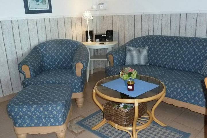 Ferienhaus für 2 Personen, mit Terrasse und Garten - 1