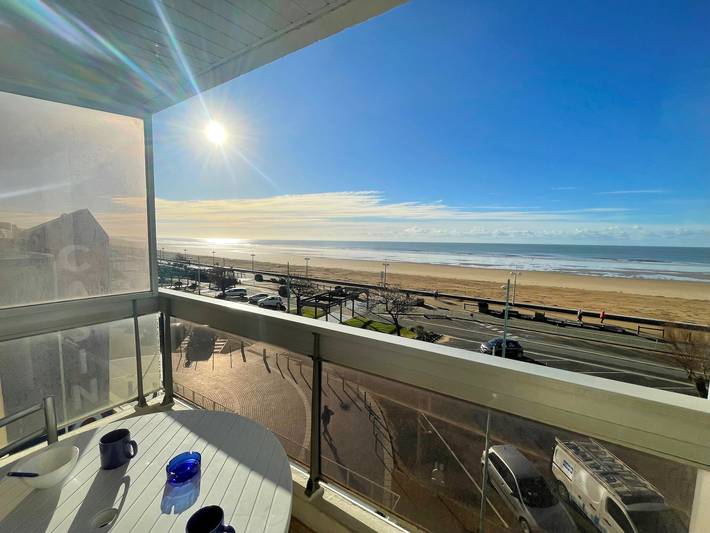 Gîte pour 6 personnes, avec balcon dans Casino La Pastourelle