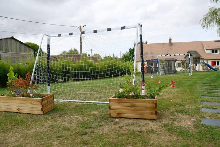 Location de vacances pour 10 personnes, avec jacuzzi ainsi que balcon et piscine à Rueil-la-Gadelière - 4