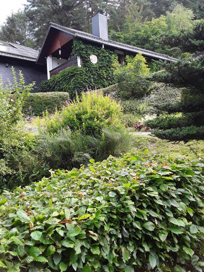 Ferienwohnung für 2 Personen, mit Terrasse und Garten sowie Sauna und Seeblick in Schwarzatal