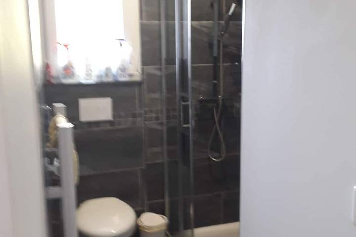 Gîte pour 2 personnes, avec jardin à La Tour-d'Aigues - 3