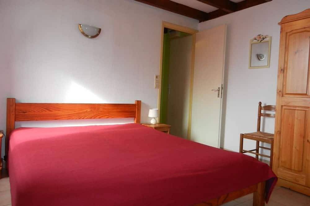 Les gites de Manavit-haut T3 in Cadalen, Région d'Albi