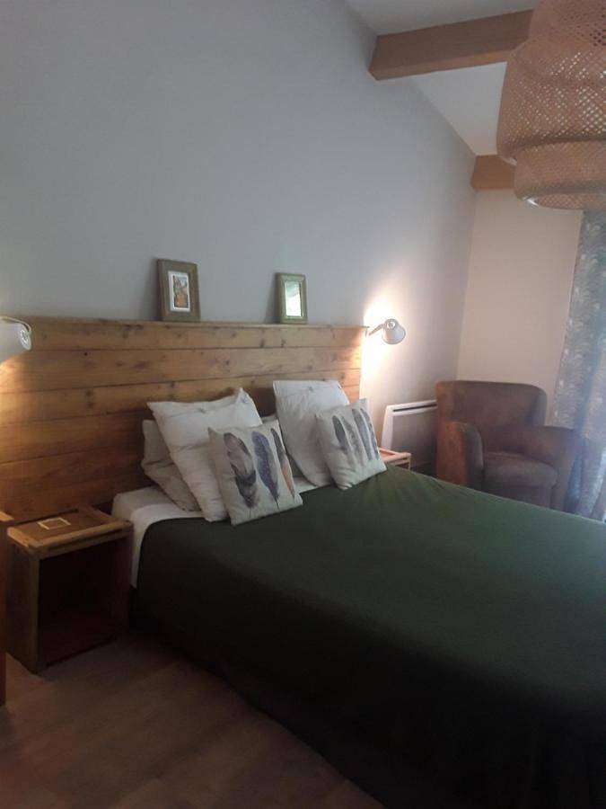 Chambre d'hôte équipée avec terrasse verdoyante in Saint-Rémy-de-Provence, Région d'Arles