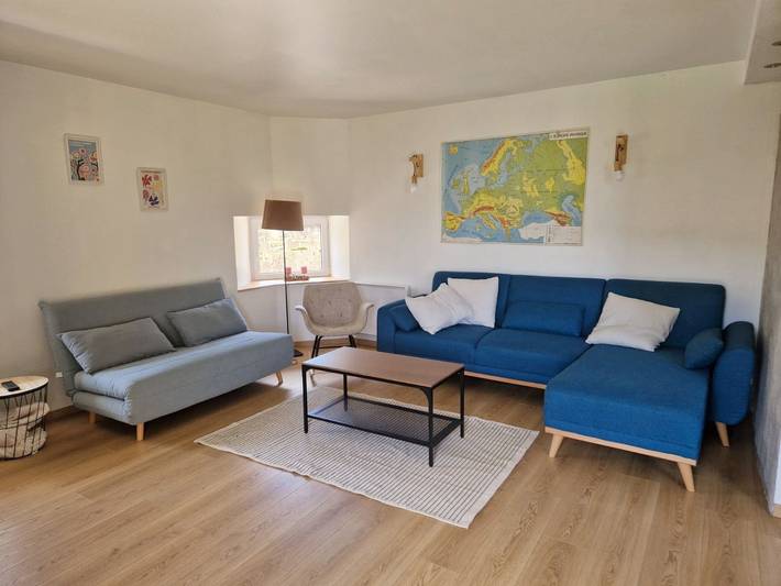 Gîte pour 7 personnes, avec terrasse, animaux acceptés dans Vigneul-sous-Montmédy
