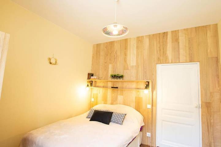 Gîte pour 6 personnes, avec terrasse à Tourtoirac - 2