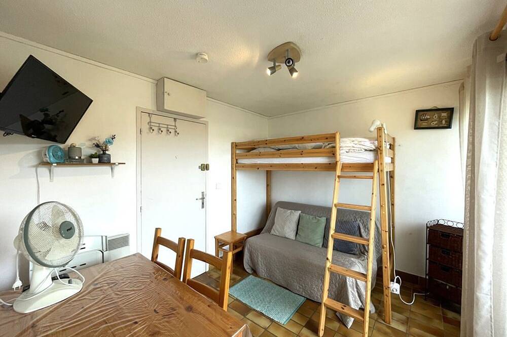 Ganze Wohnung, Gemütliches Studio für 2 mit Haustieren erlaubt und privatem Parkplatz in der Nähe des Meeres in Vieux-Boucau-les-Bains, Côte d’Argent