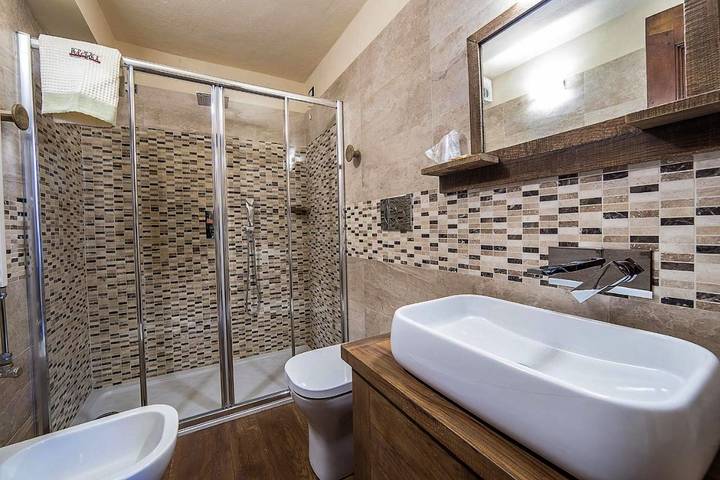 Maison d’hôte pour 2 personnes, avec vue et balcon à Aoste - 4