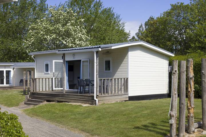 Chalet für 6 Personen, mit Balkon/Terrasse und Terrasse