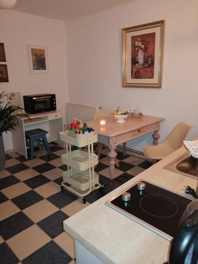 Gîte pour 2 personnes, avec jardin et vue, animaux acceptés dans Lubbecke - 2